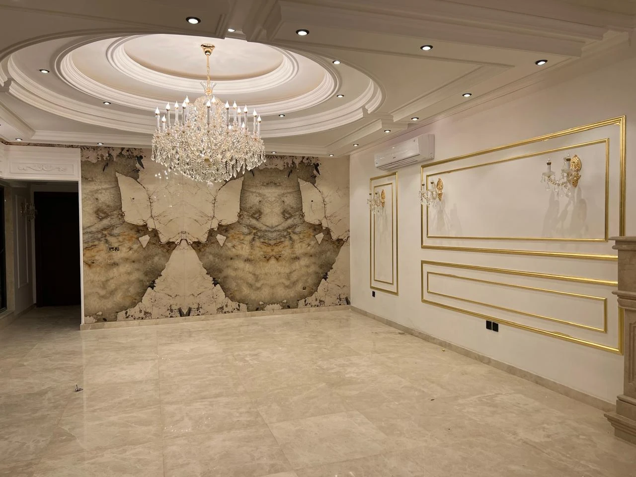 Stone Tech executed bookmatched wall
